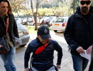 Δολοφονία Μοσχάτο: Με «βραχιολάκι» σε κατ' οίκον κράτηση ο παραολυμπιονίκης
